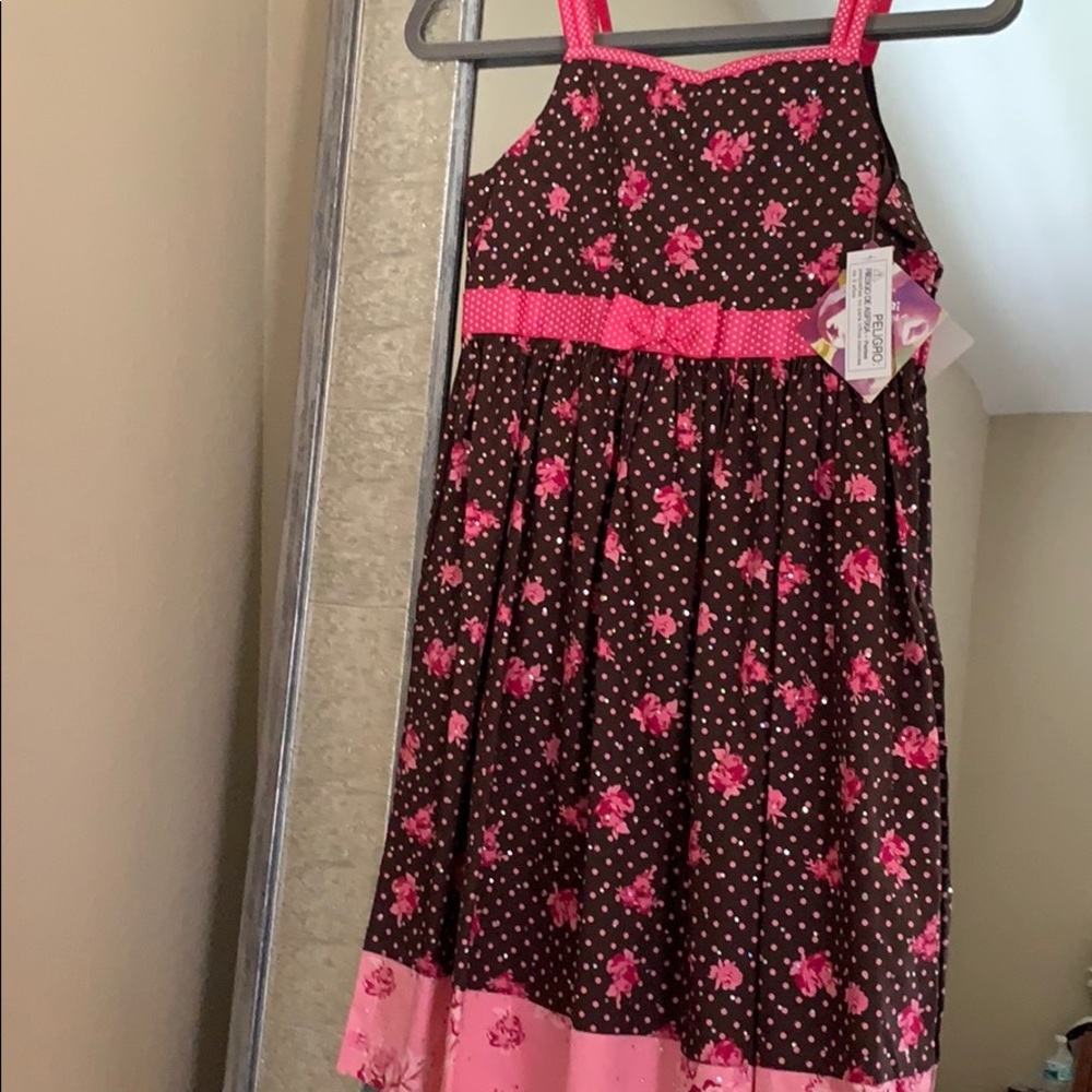 Girls dress